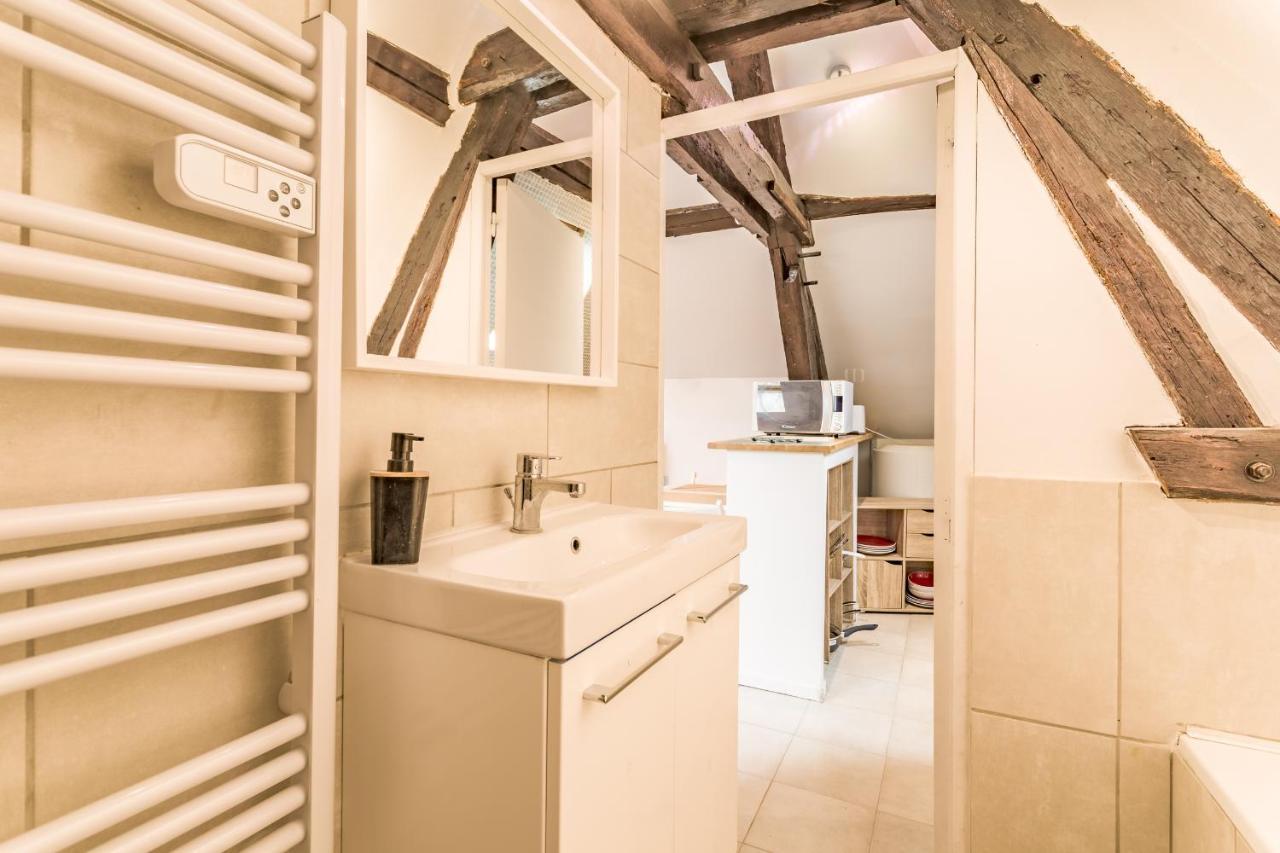 Studio Olympe - Cosy Et Charmant - Hypercentre Appartement Troyes Buitenkant foto